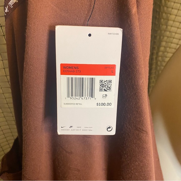 Nike Womens Velour Jacket in Bronze Eclipse Large - Picture 10 of 10